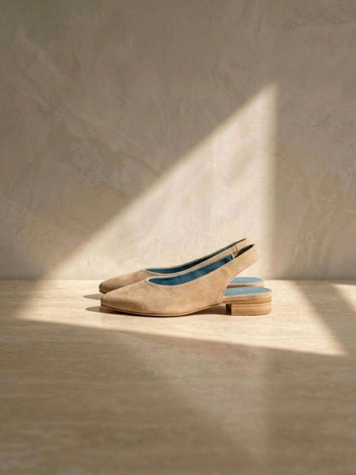Slingbacks