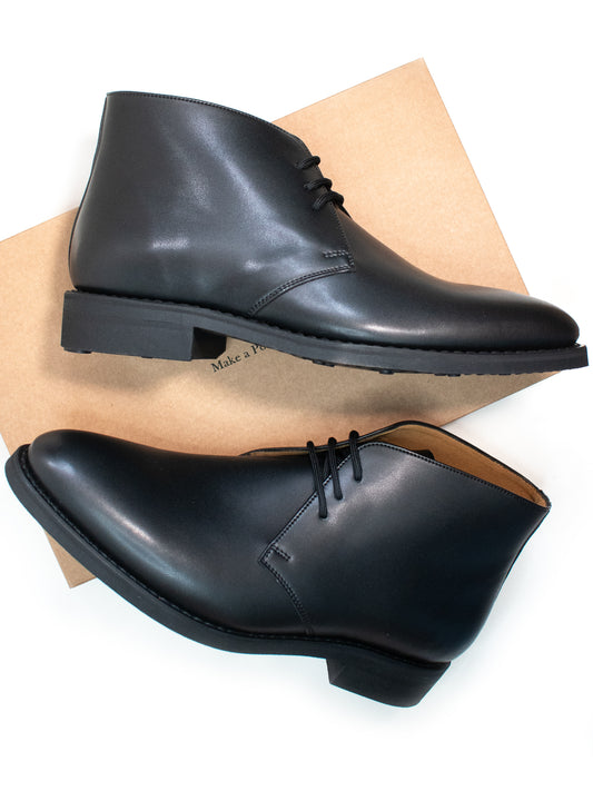 Goodyear Welt Chukka Boots in Black