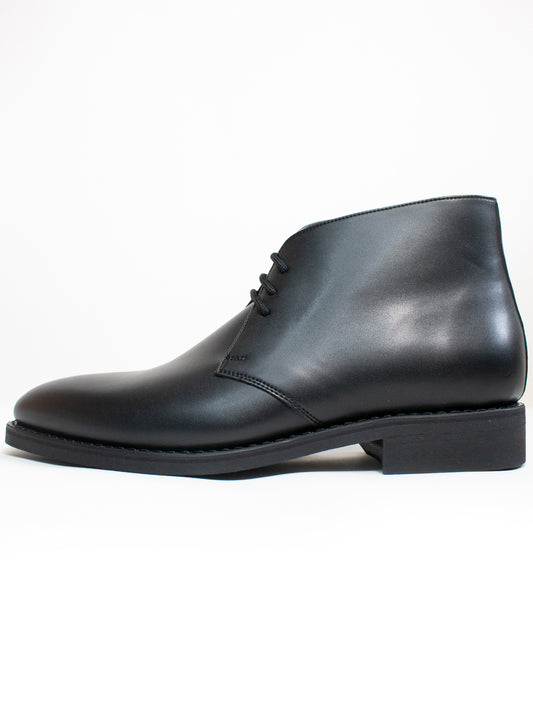 Goodyear Welt Chukka Boots in Black
