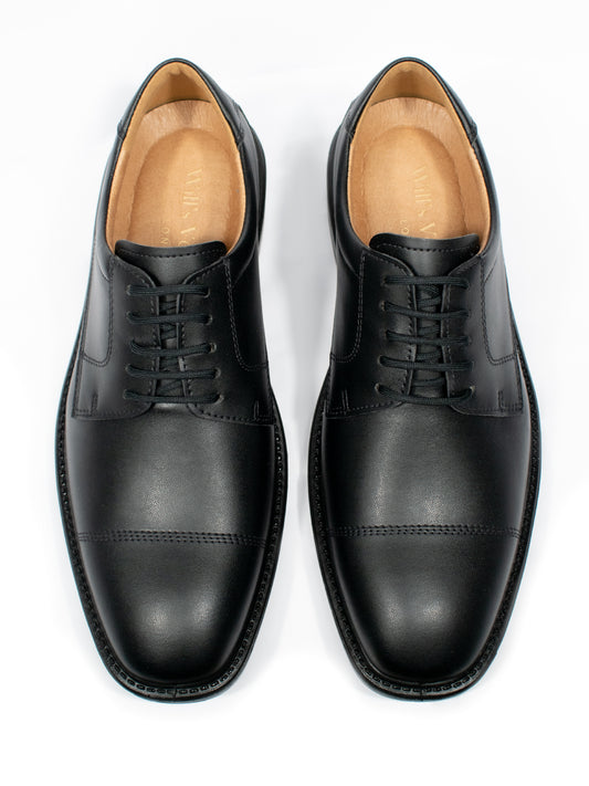 Waterproof Derbys in Black