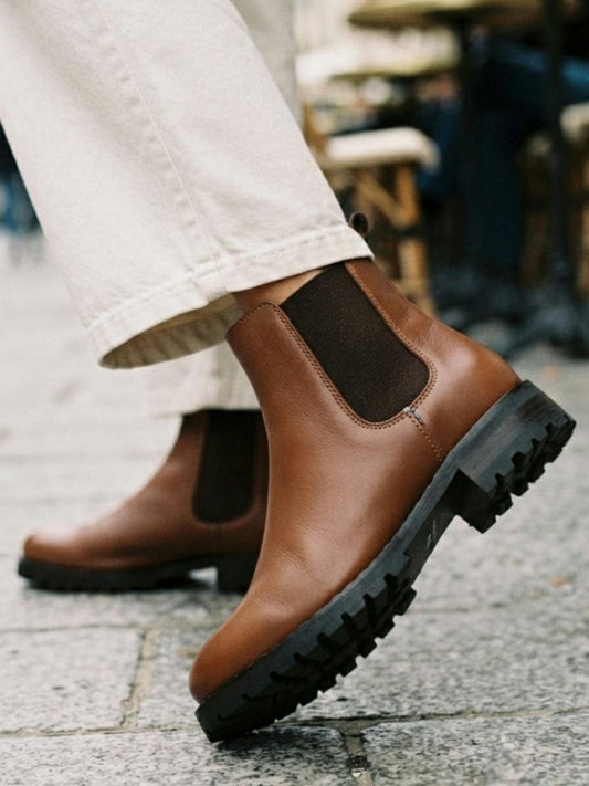 Wide Fit Luxe Deep Tread Chelsea Boots in Black