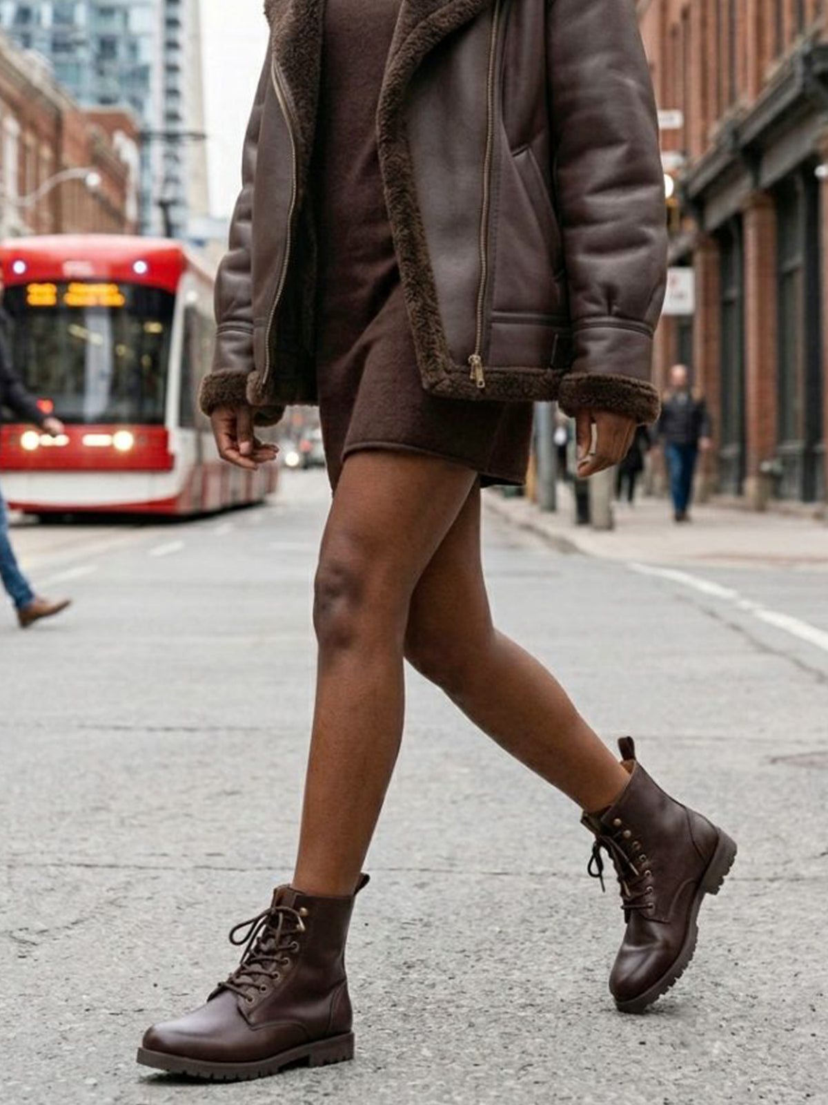 Work Boots in Dark Brown