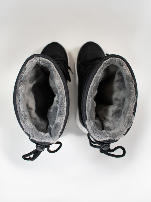 WVSport Quilted Snow Boots in Black