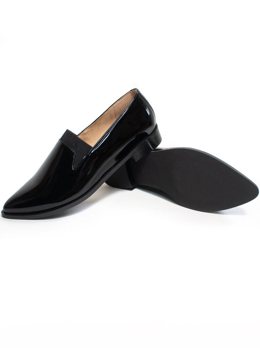 The Derby in Black