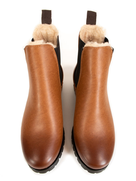 Luxe Insulated Deep Tread Chelsea Boots in Black