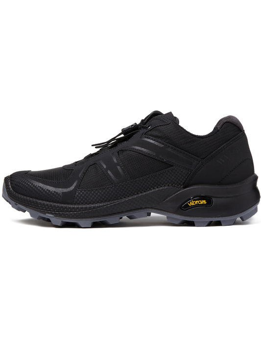 WVSport Oakes Cross Running Trainers in Black Edition