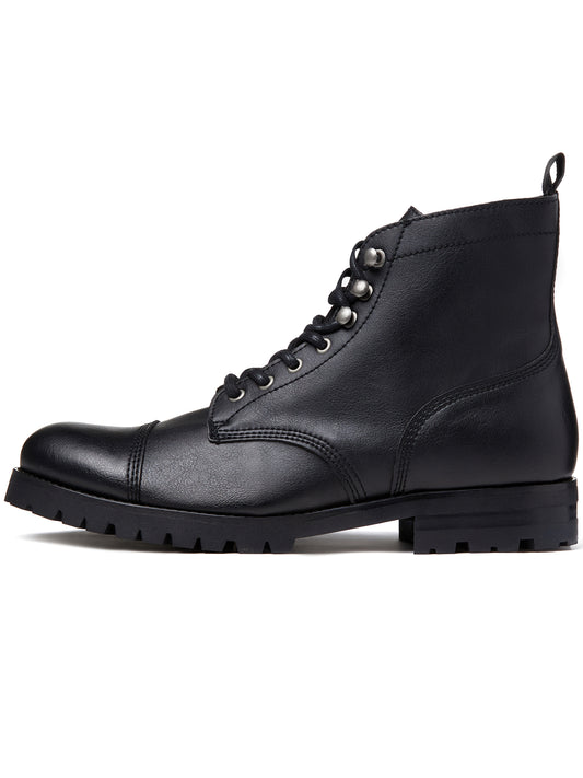 Work Boots in Chestnut