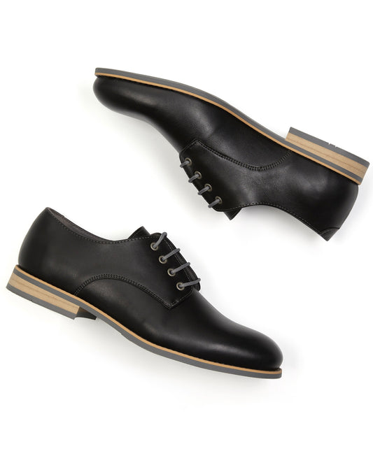 Casual Derbys in Tan