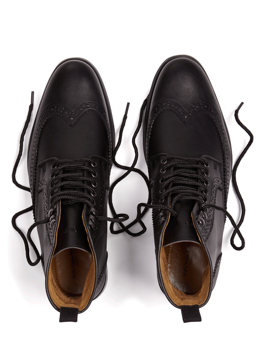 Brogue Boots in Black