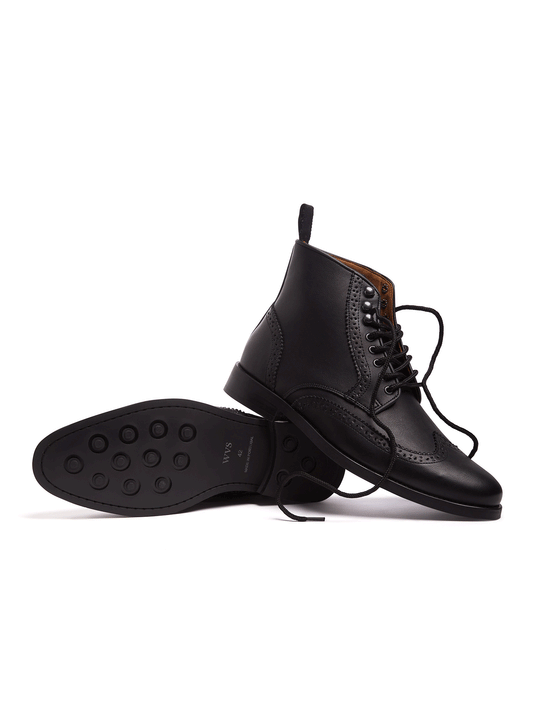 Brogue Boots in Black