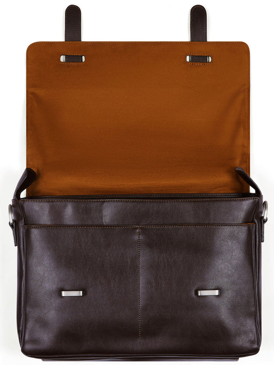 Messenger Bag in Dark Brown