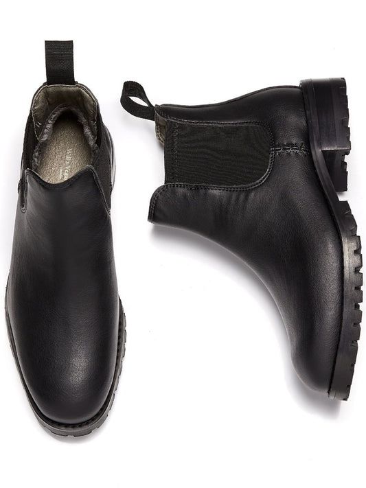 Insulated Waterproof Chelsea Boots in Black