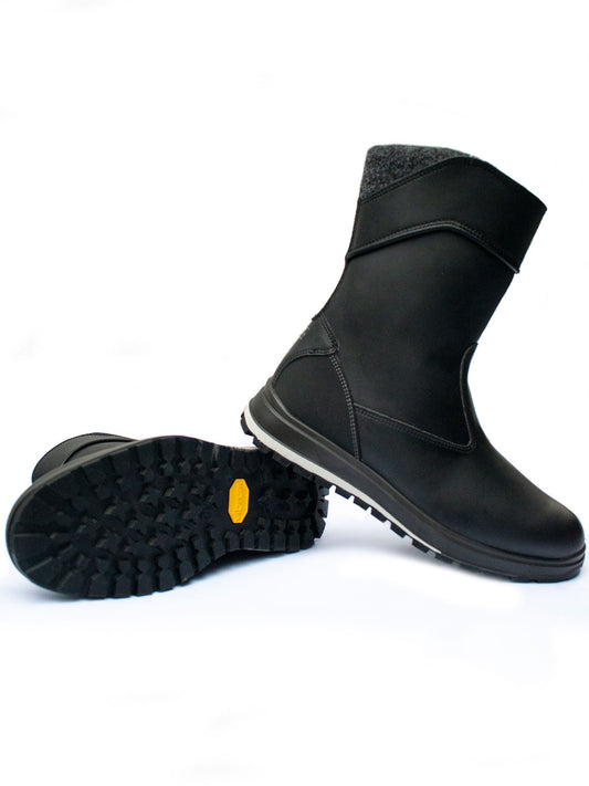 WVSport Country Boots in Black