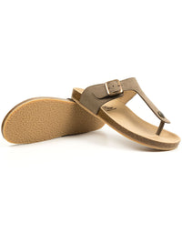 Toe Peg Footbed Sandals, toe detail