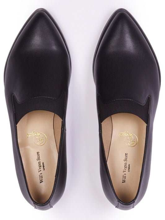 The Derby in Black