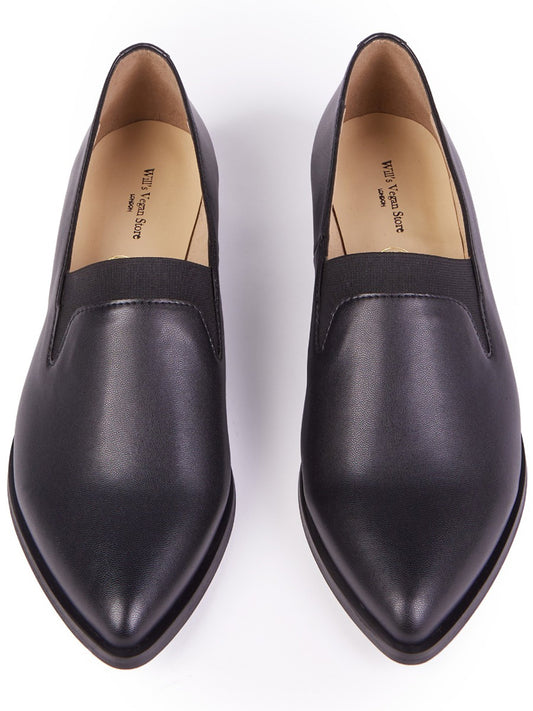 The Derby in Black