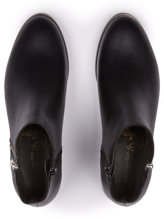 Low Ankle Booties in Black