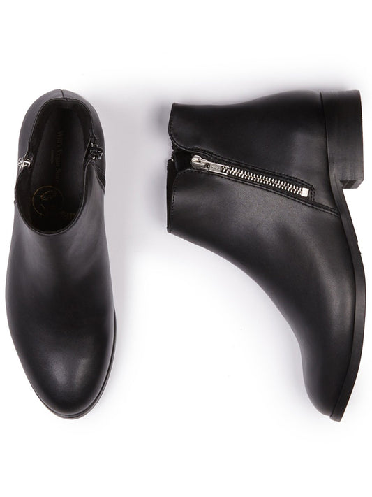 Low Ankle Booties in Black