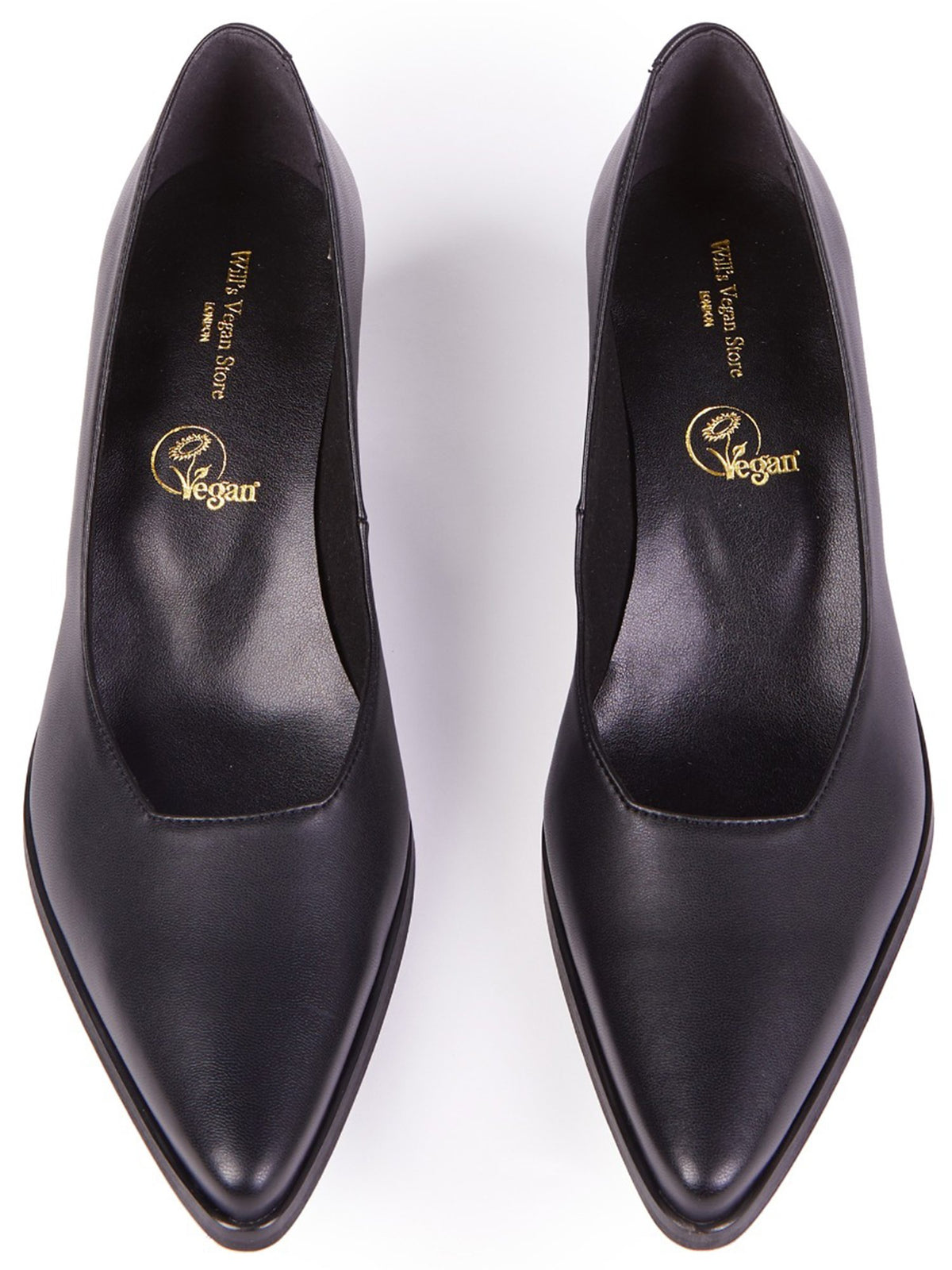 Point Toe Pumps, toe detail
