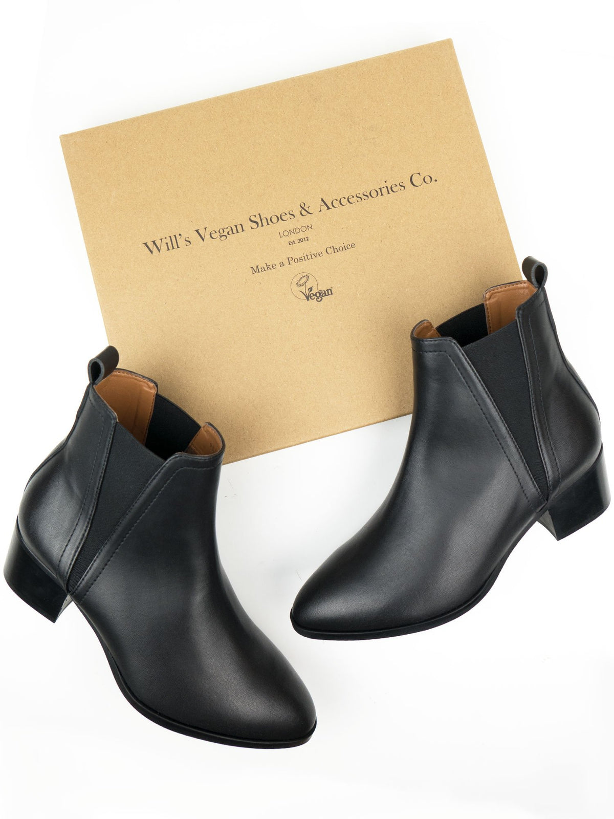 Point Toe Chelsea Boots, toe detail