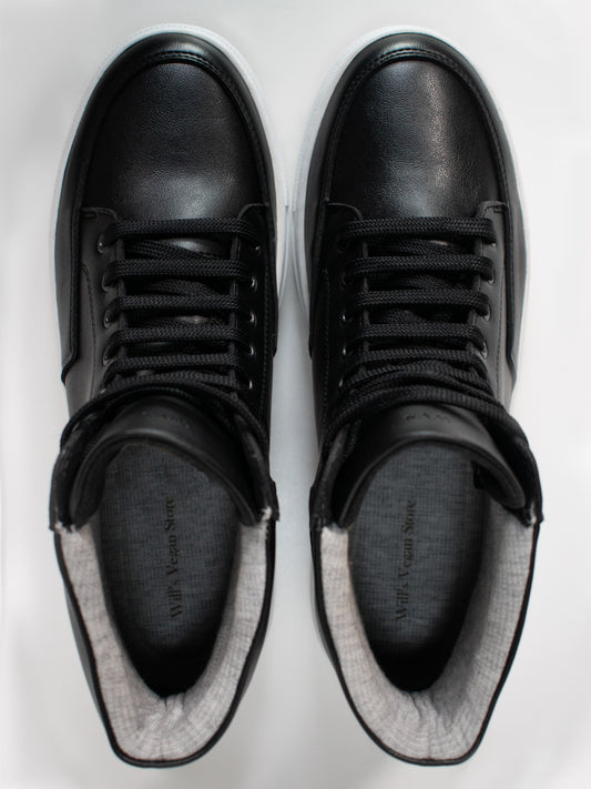 Sneaker Boots in Black