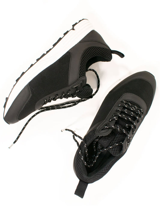 WVSport Road Running Trainers in Black