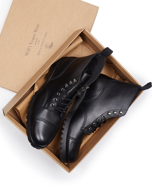 Work Boots in Chestnut