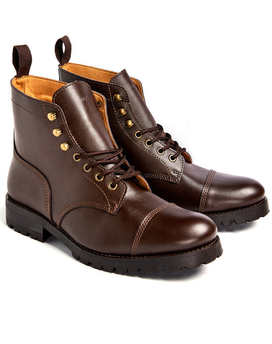 Work Boots in Chestnut