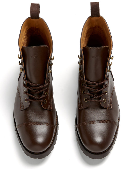 Work Boots in Chestnut