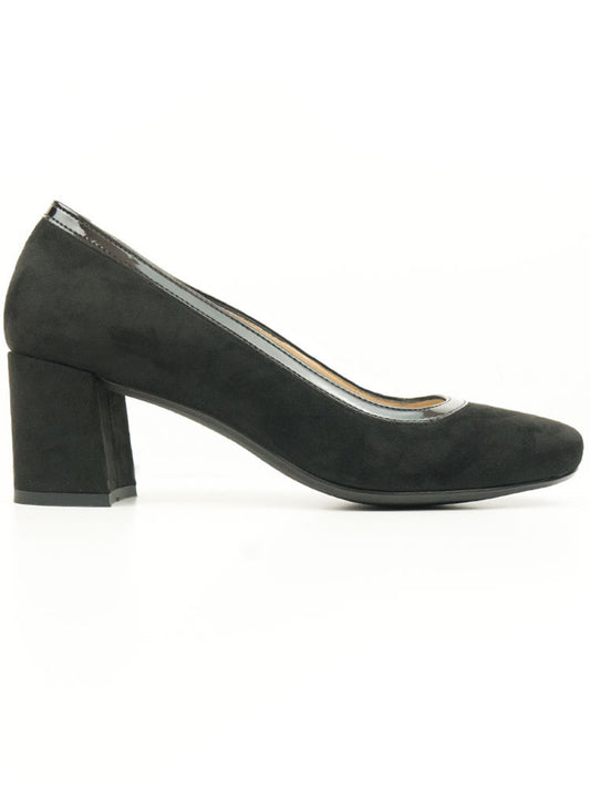 Block Heels in Wine Vegan Suede, heel detail