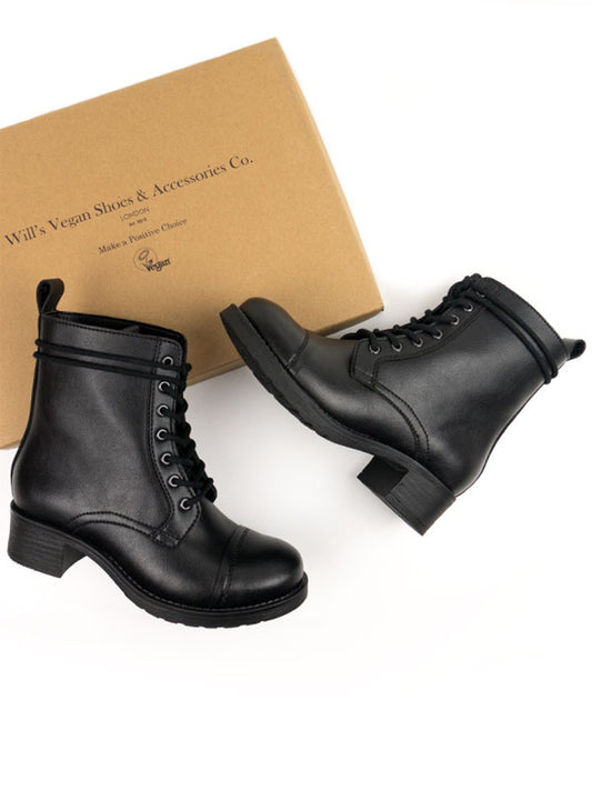 Aviator 2 Boots in Black