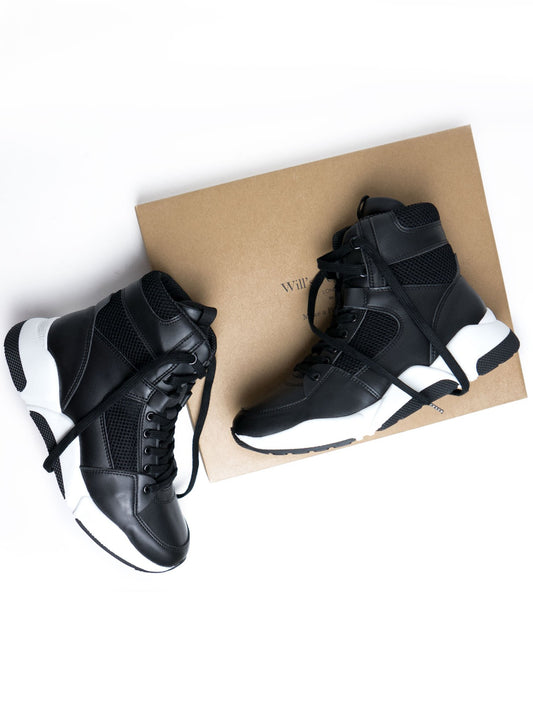 Chicago High-Tops in Black
