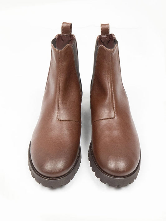 Deep Tread Chelsea Boots in Black
