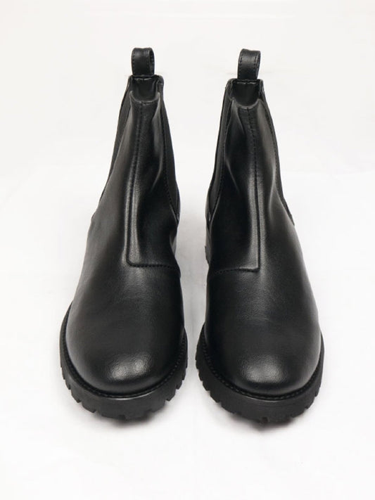 Deep Tread Chelsea Boots in Black