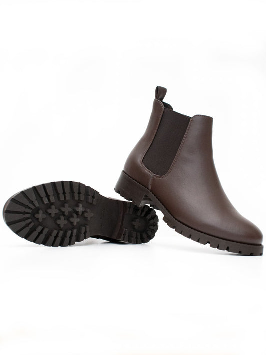 Wide Fit Luxe Deep Tread Chelsea Boots in Black