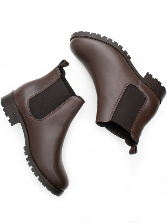 Wide Fit Luxe Deep Tread Chelsea Boots in Black