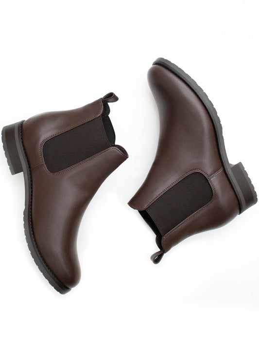 Luxe Smart Chelsea Boots in Black