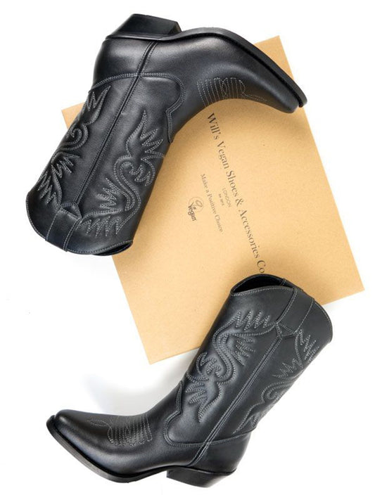Western Boots in Chestnut