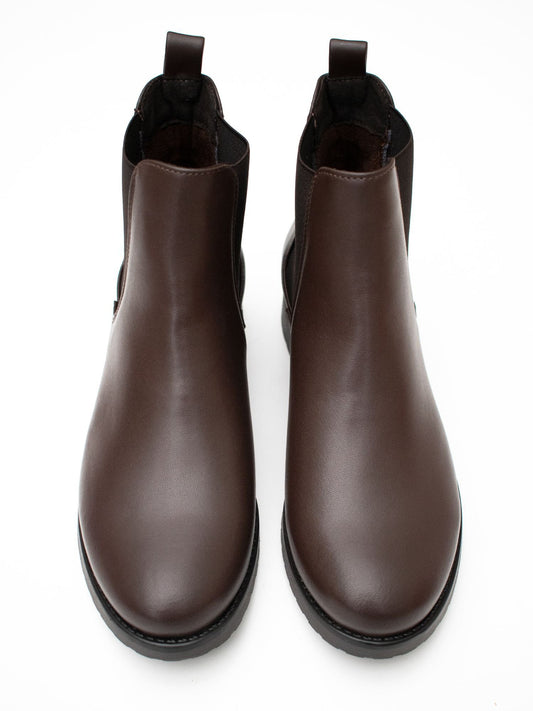 Luxe Smart Chelsea Boots in Black