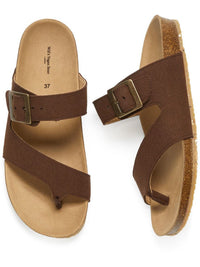 Two Strap Toe Peg Sandals, toe detail